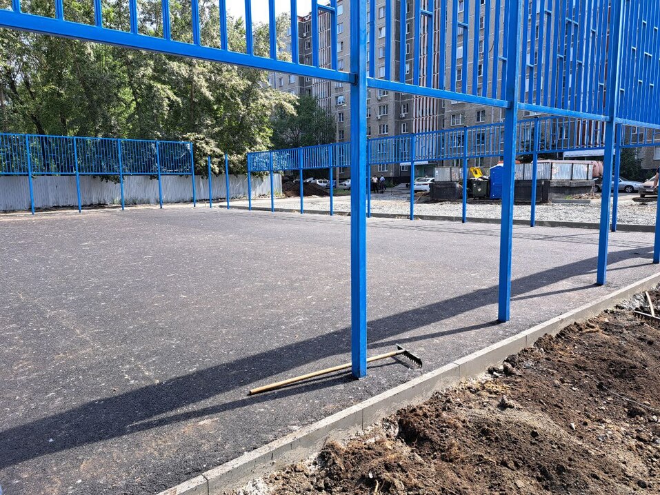 Спортплощадки и детские городки: как в Челябинске реконструируют дворы 1 Спортплощадки и детские городки: как в Челябинске реконструируют дворы 1