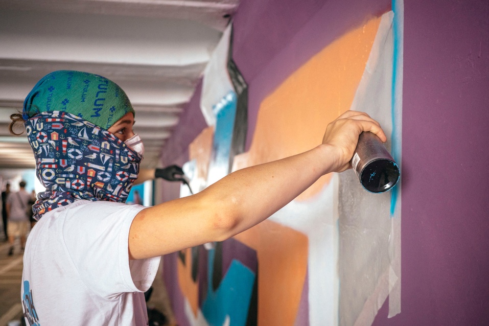 В Челябинске стартовал фестиваль стрит-арта «Переход» 2 В Челябинске стартовал фестиваль стрит-арта «Переход» 2