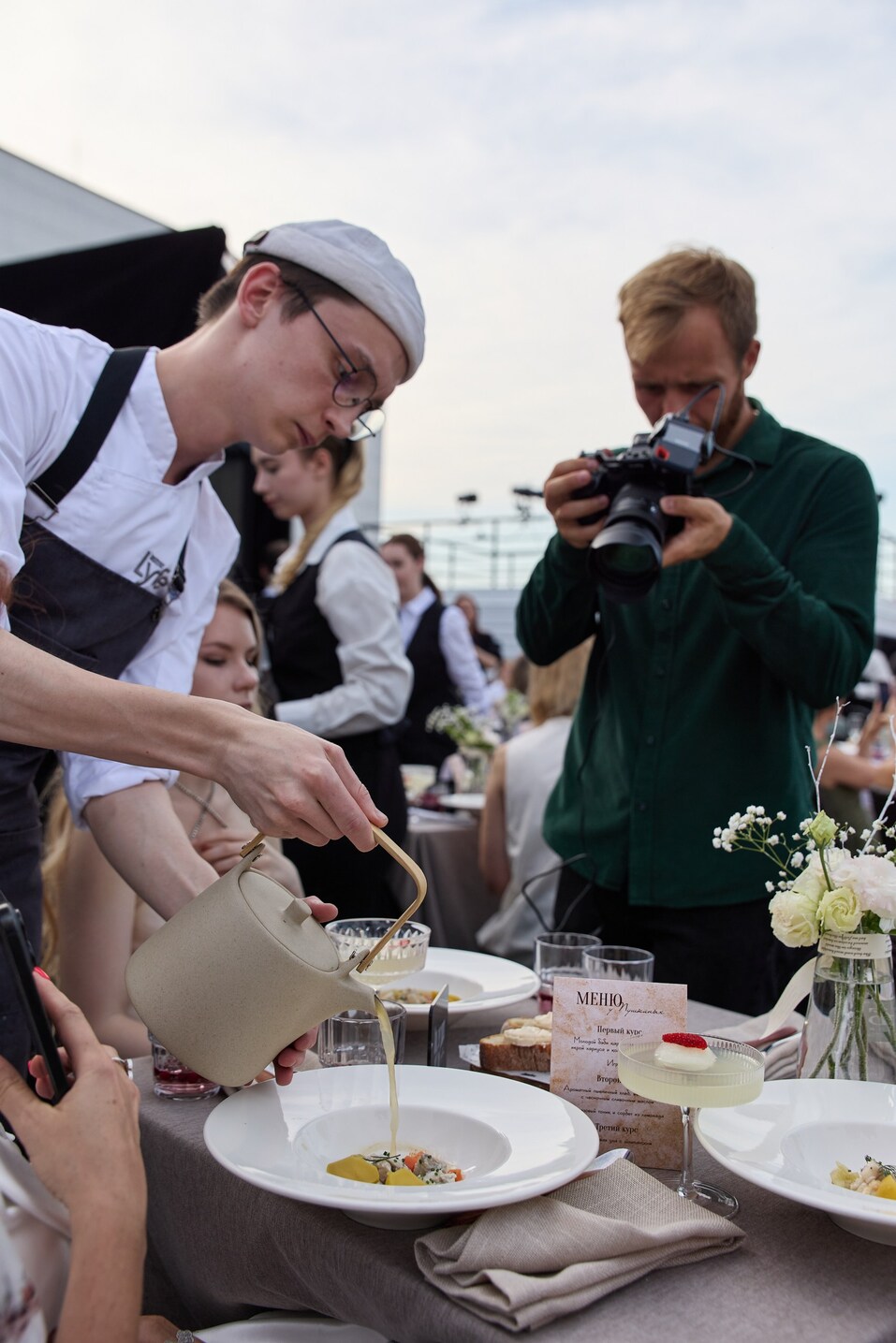 Гастробал «У Пушкиных»: Красноярский драмтеатр продолжает экспериментировать 2 Гастробал «У Пушкиных»: Красноярский драмтеатр продолжает экспериментировать 2