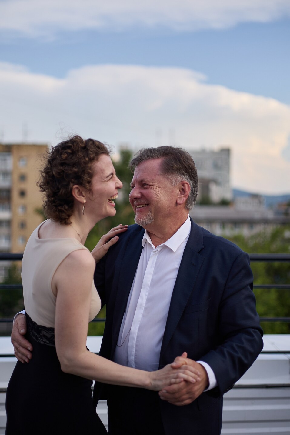 Гастробал «У Пушкиных»: Красноярский драмтеатр продолжает экспериментировать 4 Гастробал «У Пушкиных»: Красноярский драмтеатр продолжает экспериментировать 4