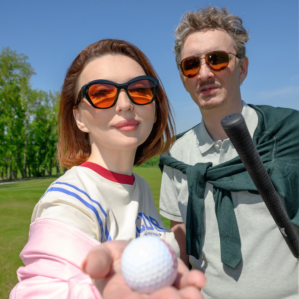 Гольф, поэзия, бизнес-ток и арт-дегустации 1 Гольф, поэзия, бизнес-ток и арт-дегустации 1