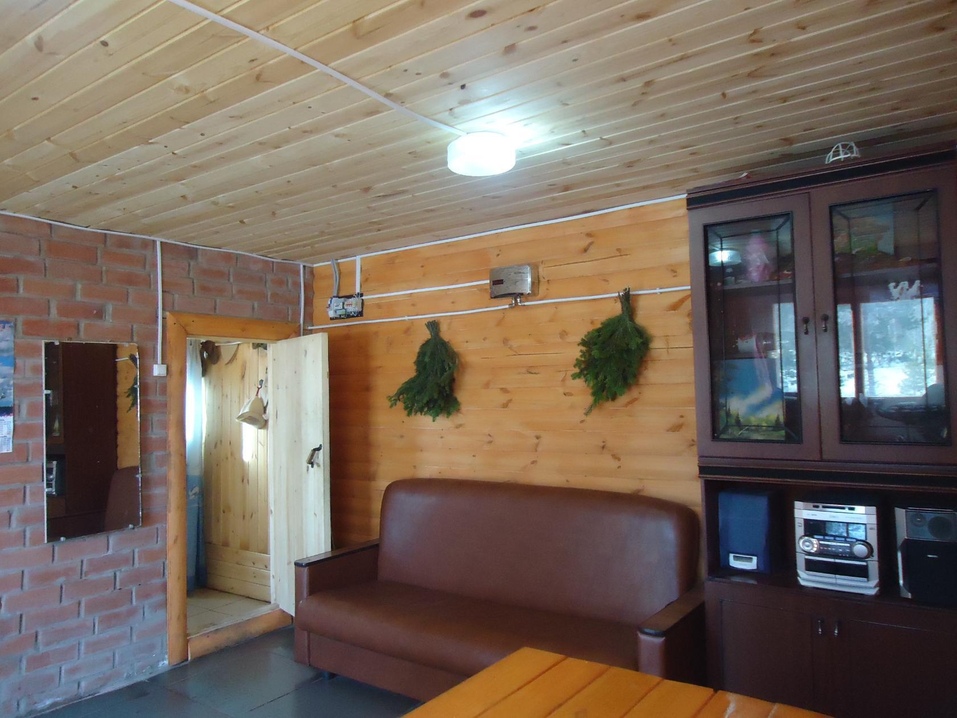 В лесах Челябинской области снесли незаконный банный комплекс 2 В лесах Челябинской области снесли незаконный банный комплекс 2