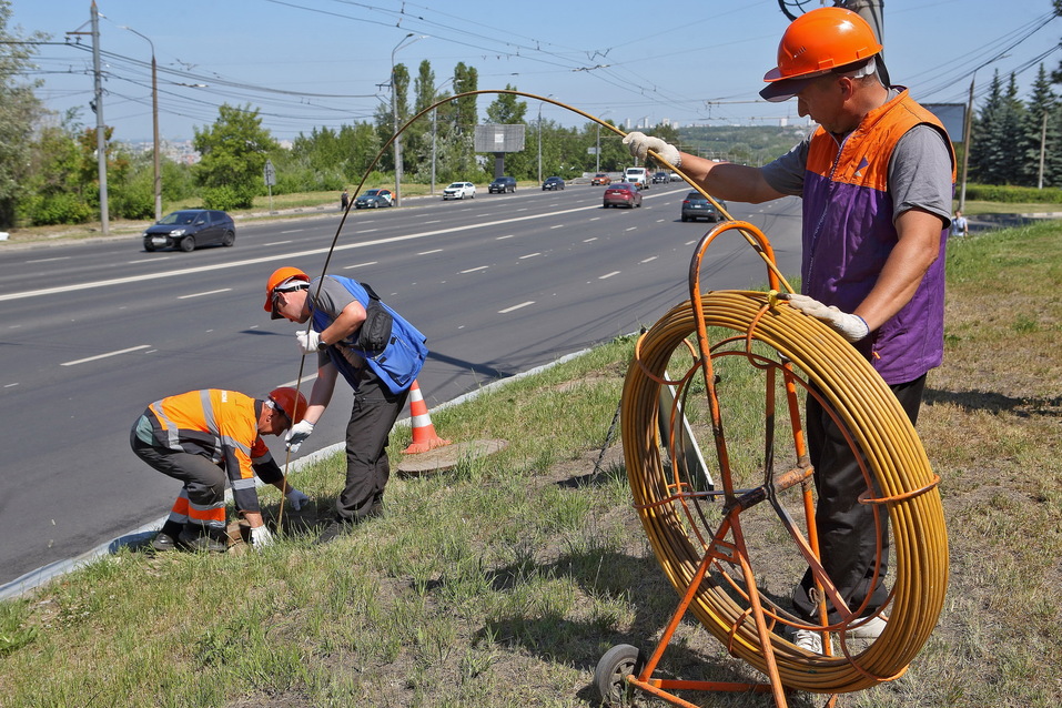Транспортную магистраль в Нижнем Новгороде освободят от проводов 1 Транспортную магистраль в Нижнем Новгороде освободят от проводов 1