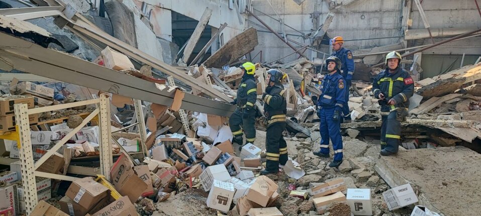 Челябинский предприниматель потребовал найти виновных в обрушении складского комплекса 1 Челябинский предприниматель потребовал найти виновных в обрушении складского комплекса 1