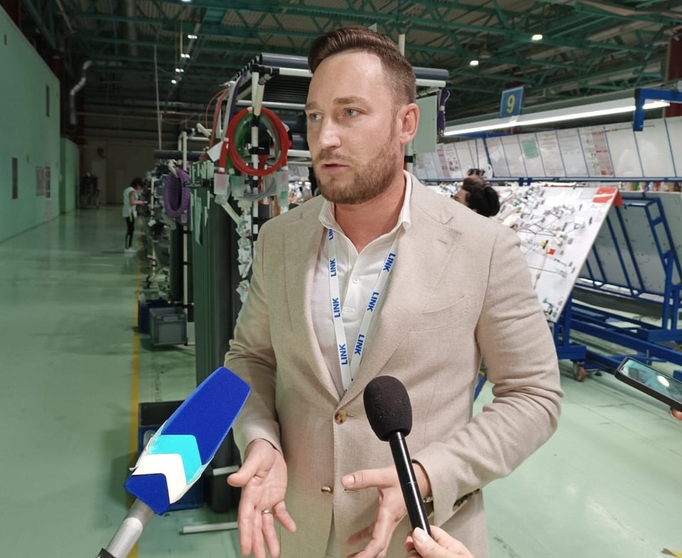 «Ставка – на уникальность». В Нижегородской области запущено производство автокомпонентов 2 «Ставка – на уникальность». В Нижегородской области запущено производство автокомпонентов 2