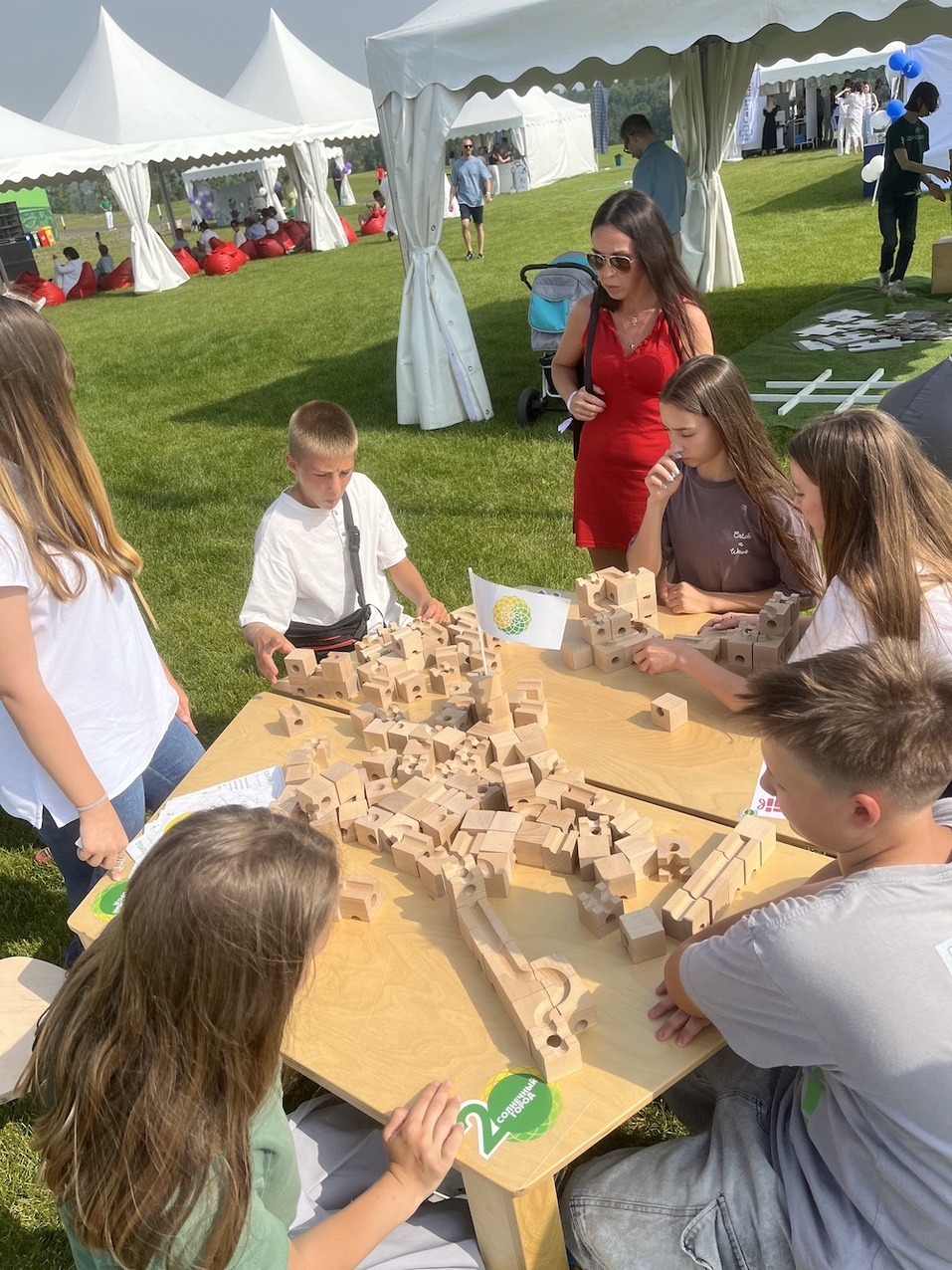 Главный бизнес-ивент лета 2024 в Красноярске: пикник БИЗНЕС!AIR собрал более 700 гостей 2 Главный бизнес-ивент лета 2024 в Красноярске: пикник БИЗНЕС!AIR собрал более 700 гостей 2