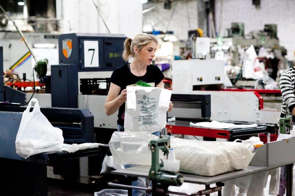 Сибирский производитель пакетов повысит эффективность работы офиса благодаря нацпроекту 1 Сибирский производитель пакетов повысит эффективность работы офиса благодаря нацпроекту 1