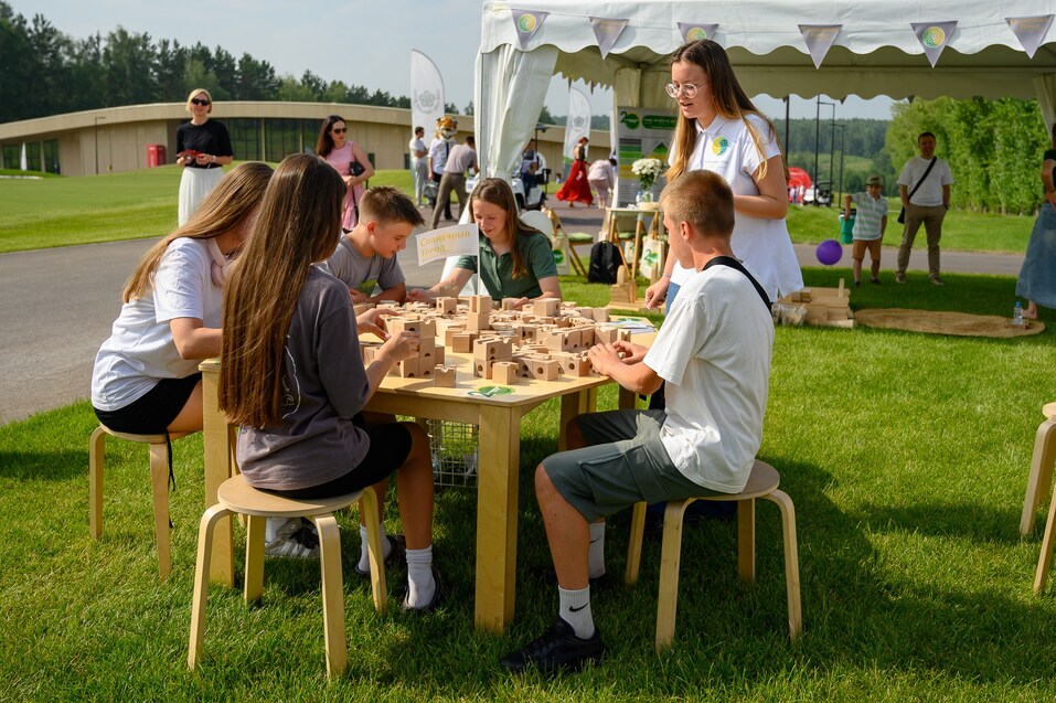 Праздник партнерства: каким был юбилейный деловой пикник Бизнес!AIR 11 Праздник партнерства: каким был юбилейный деловой пикник Бизнес!AIR 11