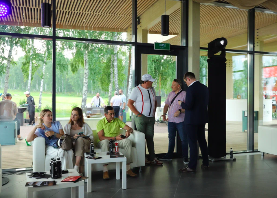 Праздник партнерства: каким был юбилейный деловой пикник Бизнес!AIR 33 Праздник партнерства: каким был юбилейный деловой пикник Бизнес!AIR 33