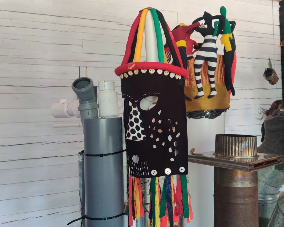 Как на берегу самого глубокого озера планеты рождается искусство — «Радуга» на Байкале 15 Как на берегу самого глубокого озера планеты рождается искусство — «Радуга» на Байкале 15