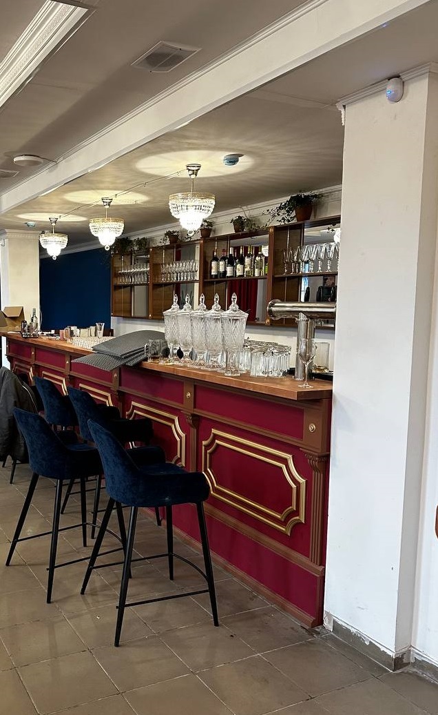 На западе Челябинска открылся концептуальный бар 2 На западе Челябинска открылся концептуальный бар 2