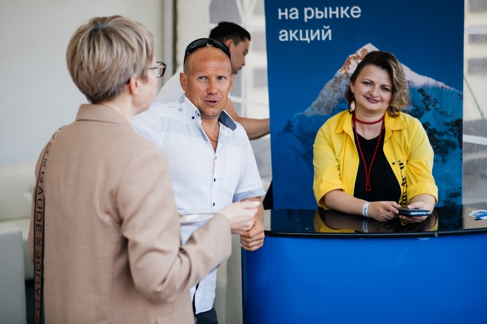 Business Residence 2024: самые яркие моменты деловой вечеринки лета. Фоторепортаж 14 Business Residence 2024: самые яркие моменты деловой вечеринки лета. Фоторепортаж 14