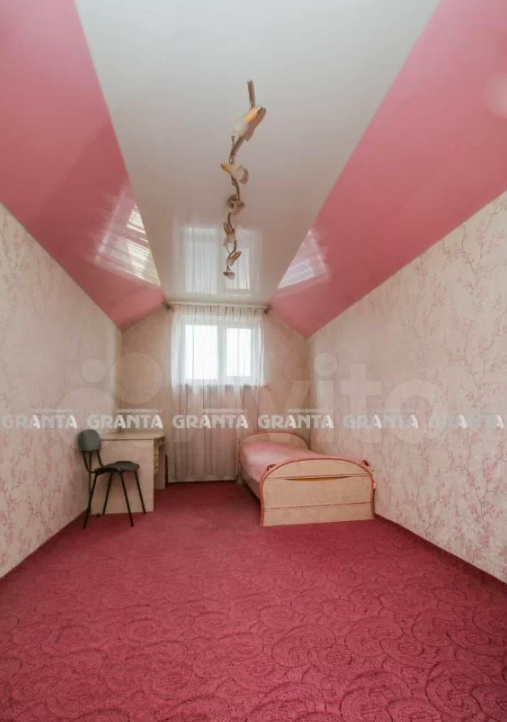 С видом на город: коттедж за 69 млн продают в Красноярске 3 С видом на город: коттедж за 69 млн продают в Красноярске 3