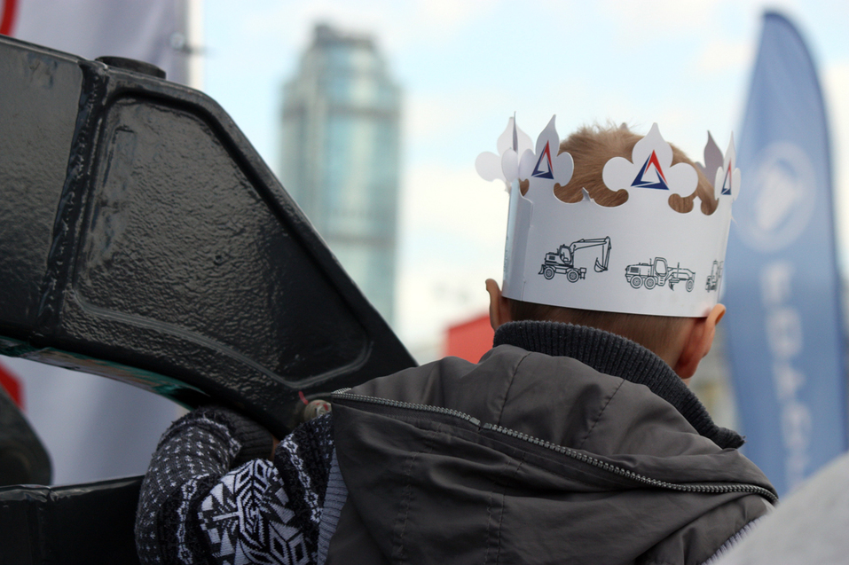 Екатеринбург всем городом отпраздновал День строителя-2024 / ФОТОРЕПОРТАЖ 30 Екатеринбург всем городом отпраздновал День строителя-2024 / ФОТОРЕПОРТАЖ 30