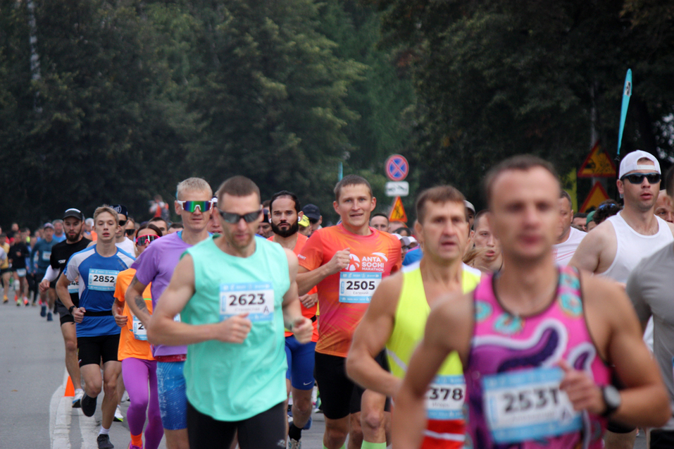 На старт пробега «Европа-Азия» в Екатеринбурге вышли бегуны из 352 городов / ФОТОРЕПОРТАЖ 9 На старт пробега «Европа-Азия» в Екатеринбурге вышли бегуны из 352 городов / ФОТОРЕПОРТАЖ 9