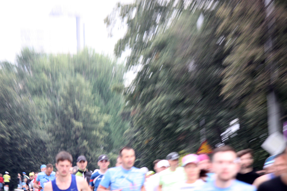 На старт пробега «Европа-Азия» в Екатеринбурге вышли бегуны из 352 городов / ФОТОРЕПОРТАЖ 22 На старт пробега «Европа-Азия» в Екатеринбурге вышли бегуны из 352 городов / ФОТОРЕПОРТАЖ 22