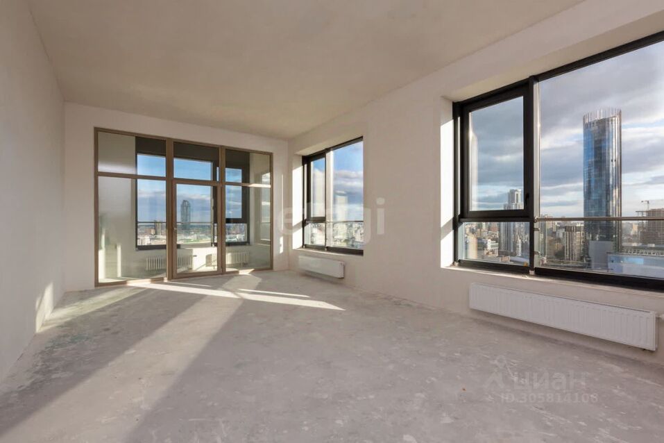 Миллион за «квадрат». «Трешка» в Екатеринбурге выставлена на продажу по заоблачной цене 1 Миллион за «квадрат». «Трешка» в Екатеринбурге выставлена на продажу по заоблачной цене 1