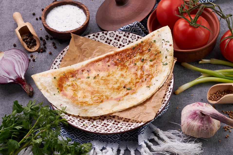 Цезаридзе, харчо, кутабы, долма. Сокровища восточной кухни в ресторанах «Своя Компания»
3 Цезаридзе, харчо, кутабы, долма. Сокровища восточной кухни в ресторанах «Своя Компания»
3