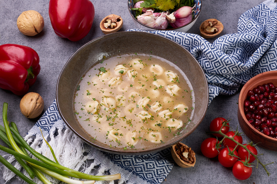Цезаридзе, харчо, кутабы, долма. Сокровища восточной кухни в ресторанах «Своя Компания»
7 Цезаридзе, харчо, кутабы, долма. Сокровища восточной кухни в ресторанах «Своя Компания»
7