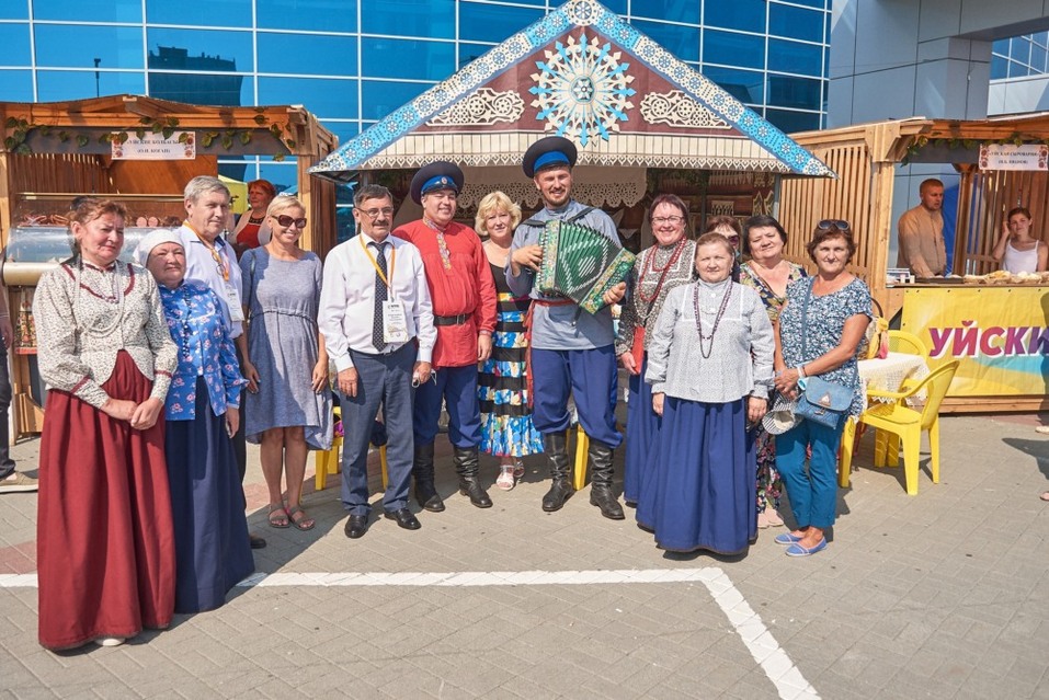 Челябинцев приглашают познакомиться с многообразием местных продуктов на «АГРО-2024» 1 Челябинцев приглашают познакомиться с многообразием местных продуктов на «АГРО-2024» 1