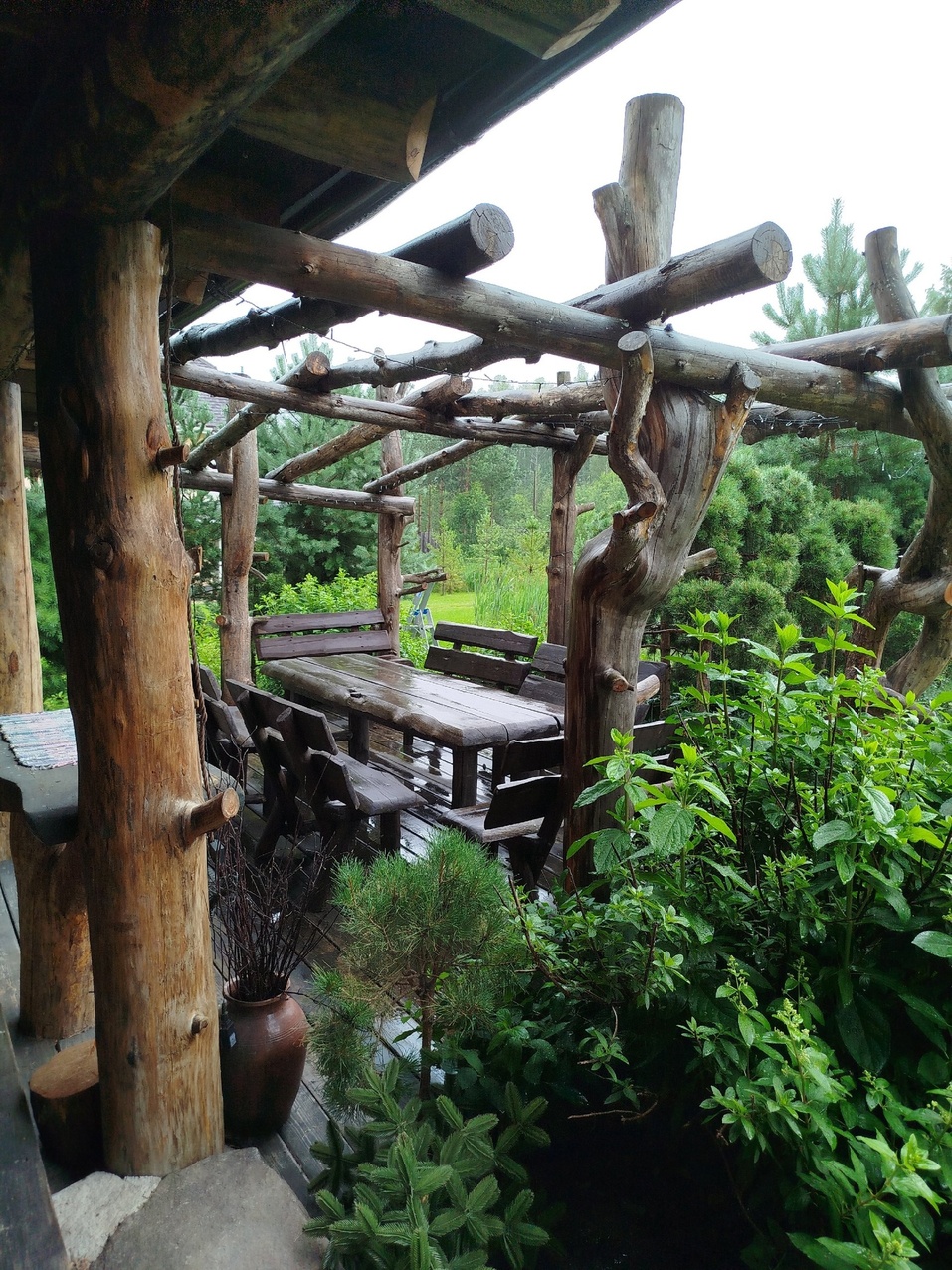 Как побывать на Луне, не прибегая к услугам Илона Маска: рукотворная усадьба на ул. Лунной 13 Как побывать на Луне, не прибегая к услугам Илона Маска: рукотворная усадьба на ул. Лунной 13