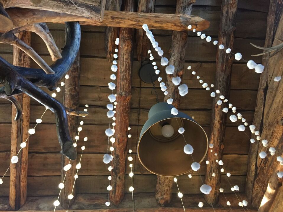 Как побывать на Луне, не прибегая к услугам Илона Маска: рукотворная усадьба на ул. Лунной 6 Как побывать на Луне, не прибегая к услугам Илона Маска: рукотворная усадьба на ул. Лунной 6