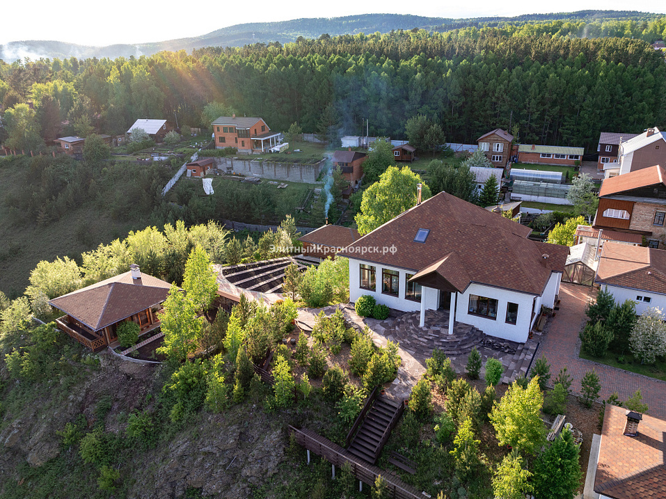 Коттедж на скале продают за 79 млн в Красноярске 1 Коттедж на скале продают за 79 млн в Красноярске 1