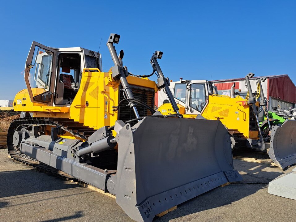 Мини-спецтехника для больших городов: в Челябинске представили достижения машиностроения 1 Мини-спецтехника для больших городов: в Челябинске представили достижения машиностроения 1