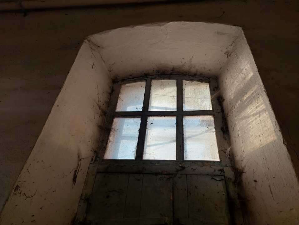 Трехэтажное здание арамильской суконной фабрики выставили на продажу 4 Трехэтажное здание арамильской суконной фабрики выставили на продажу 4