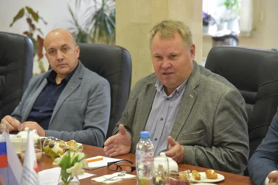 «Сухой порт», шестиполосный ЕКАД и М-12: какой будет транспортная инфраструктура Урала 3 «Сухой порт», шестиполосный ЕКАД и М-12: какой будет транспортная инфраструктура Урала 3