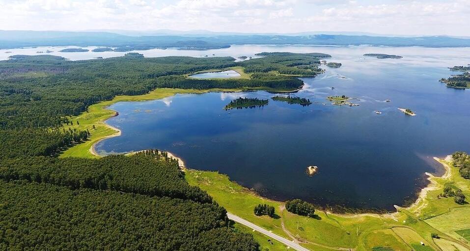 Петр Дятчин, Продхолдинг: «Время становиться лучше, объединять усилия и приумножать»
3 Петр Дятчин, Продхолдинг: «Время становиться лучше, объединять усилия и приумножать»
3