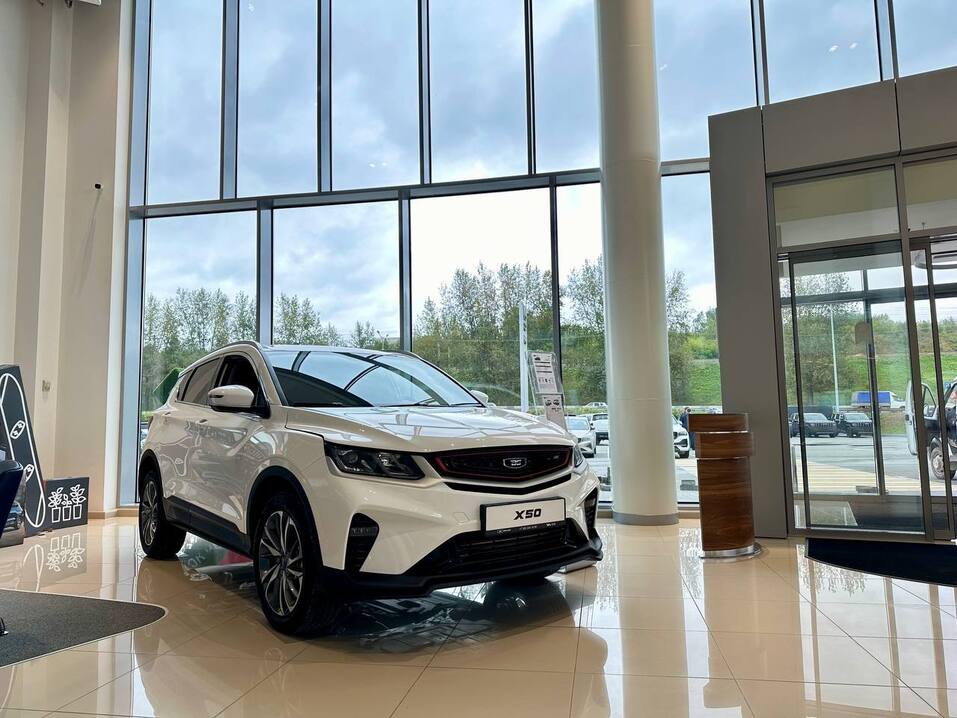 Успеть до октября — новые автомобили резко подорожают 2 Успеть до октября — новые автомобили резко подорожают 2