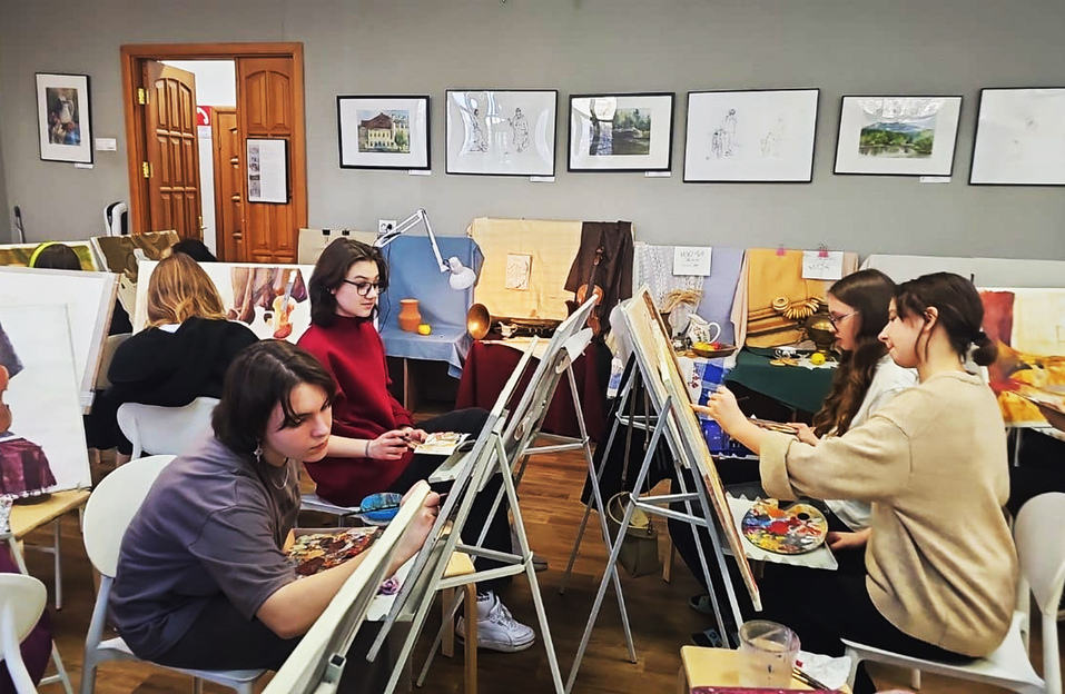 Как живут и работают в Академическом творческие люди 2 Как живут и работают в Академическом творческие люди 2