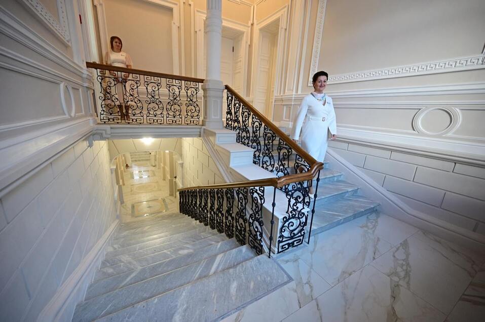Особняк XIX века в центре Екатеринбурга отреставрировали и превратили в ЗАГС 2 Особняк XIX века в центре Екатеринбурга отреставрировали и превратили в ЗАГС 2