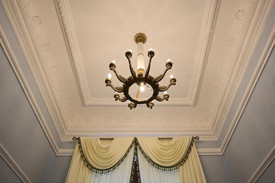 Особняк XIX века в центре Екатеринбурга отреставрировали и превратили в ЗАГС 3 Особняк XIX века в центре Екатеринбурга отреставрировали и превратили в ЗАГС 3