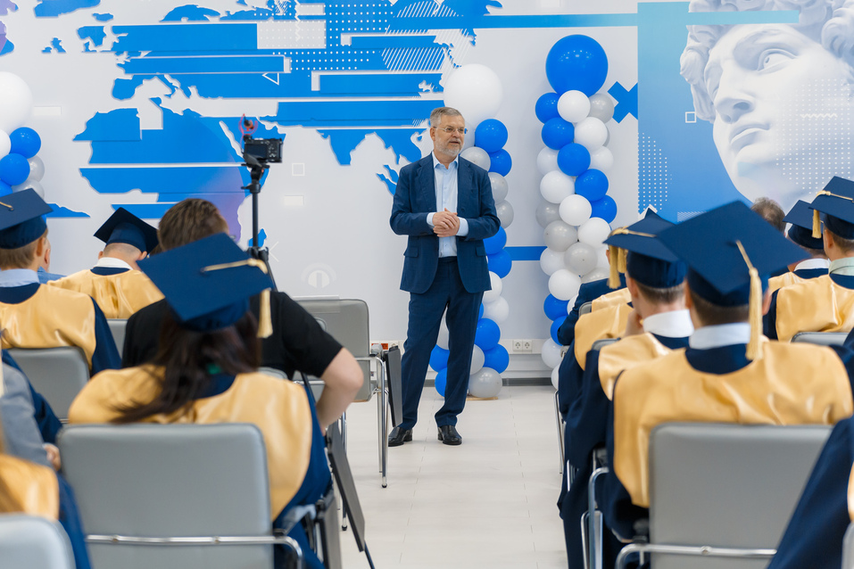 Федор Федоров, МИРБИС: «Внешние факторы делают бизнес-образование более востребованным» 1 Федор Федоров, МИРБИС: «Внешние факторы делают бизнес-образование более востребованным» 1