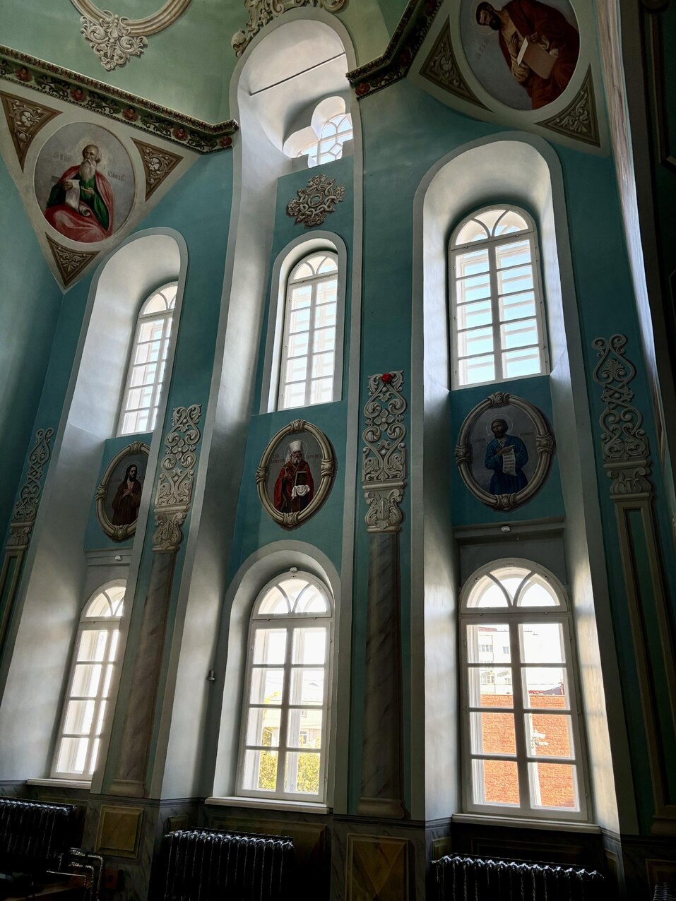 Отреставрированную Спасскую церковь передают Тобольско-Тюменской епархии 2 Отреставрированную Спасскую церковь передают Тобольско-Тюменской епархии 2