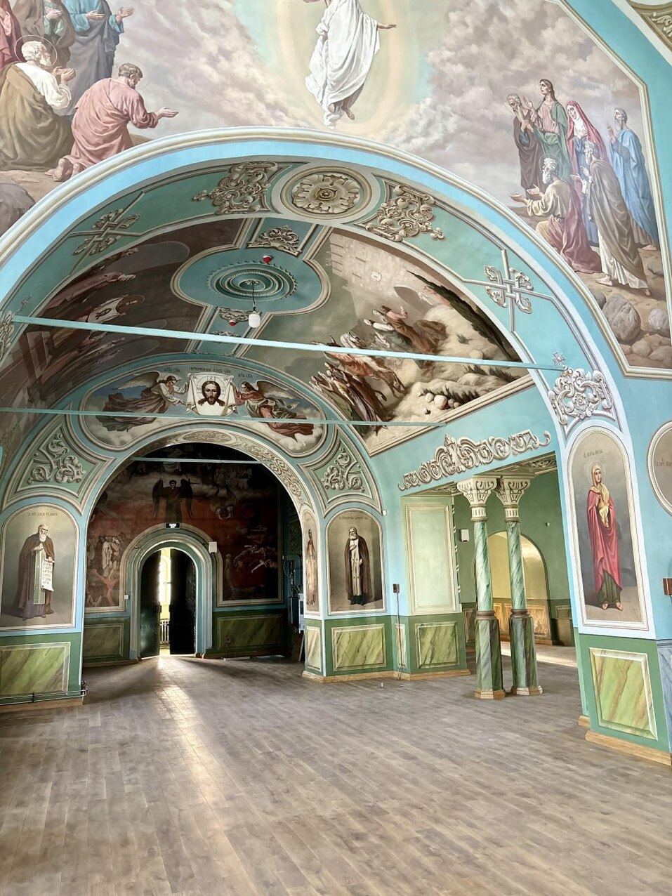 Отреставрированную Спасскую церковь передают Тобольско-Тюменской епархии 4 Отреставрированную Спасскую церковь передают Тобольско-Тюменской епархии 4