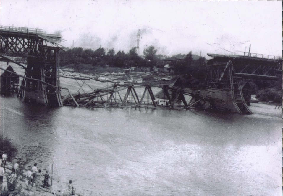 Вантовый мост в центре Тюмени проверили на безопасность для пешеходов 1 Вантовый мост в центре Тюмени проверили на безопасность для пешеходов 1