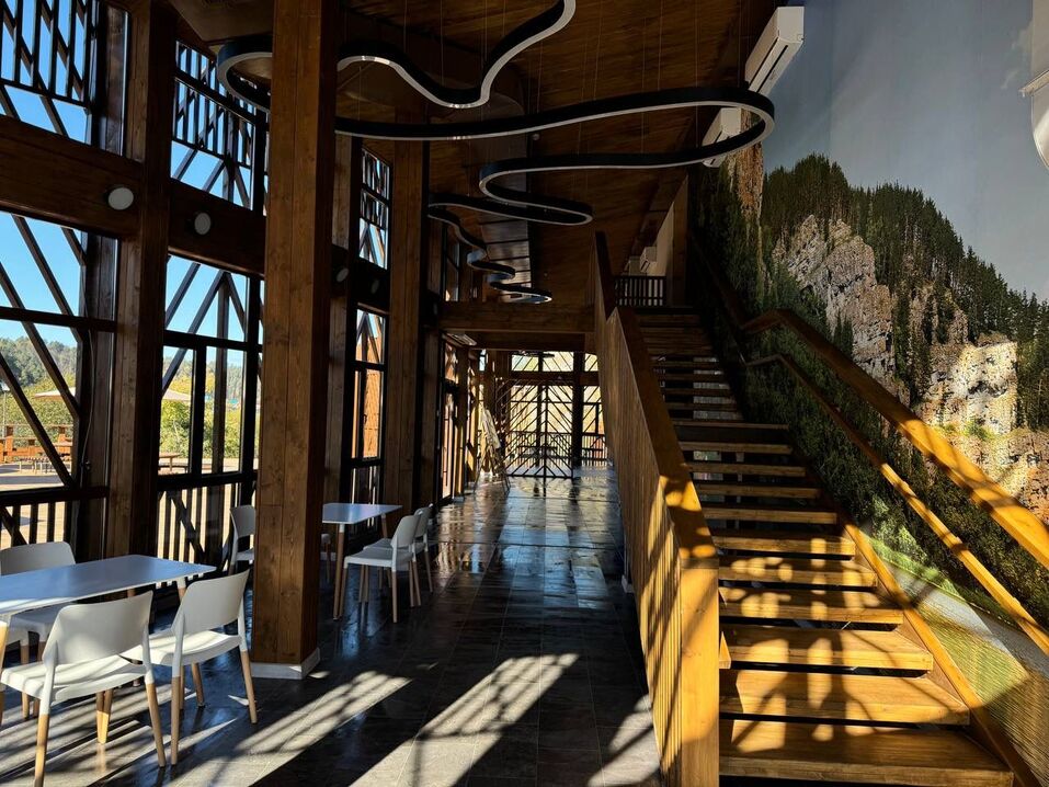 Кафе, глэмпинг, парковка: в Челябинской области открыли визит-центр 2 Кафе, глэмпинг, парковка: в Челябинской области открыли визит-центр 2