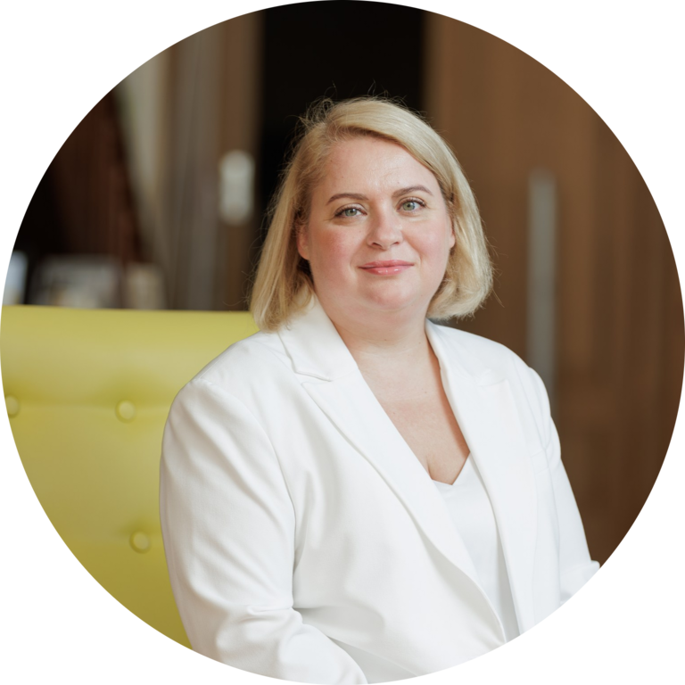 «Задача школы — не успешная сдача ЕГЭ, а социализация ребенка в обществе»
5 «Задача школы — не успешная сдача ЕГЭ, а социализация ребенка в обществе»
5