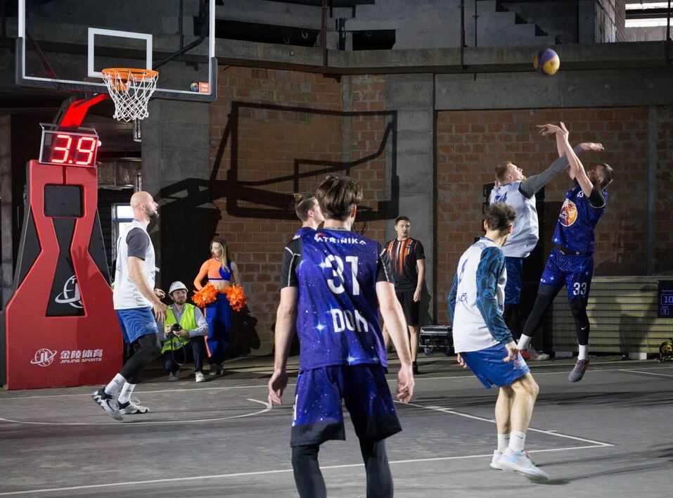 Единоборства, баскетбол, аэротруба: как сейчас выглядит будущая «РМК-Арена» 3 Единоборства, баскетбол, аэротруба: как сейчас выглядит будущая «РМК-Арена» 3