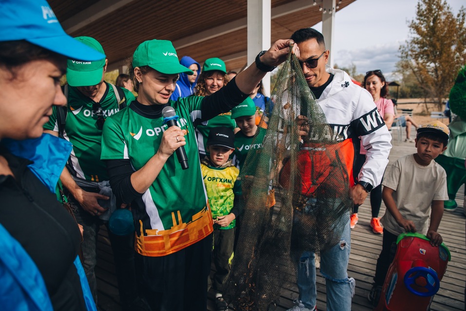 100% позитива, интереса и готовности делать мир лучше! 12 100% позитива, интереса и готовности делать мир лучше! 12