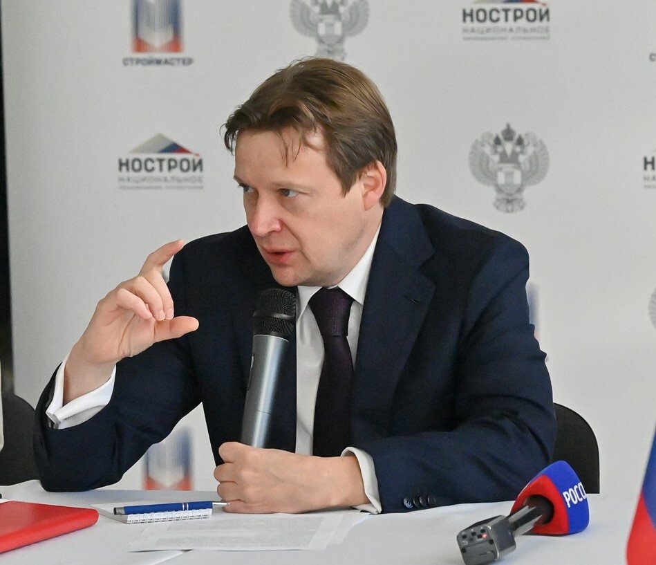 «Когда снизится цена метра? Никогда». Главный строитель страны разоткровенничался на Урале 1 «Когда снизится цена метра? Никогда». Главный строитель страны разоткровенничался на Урале 1