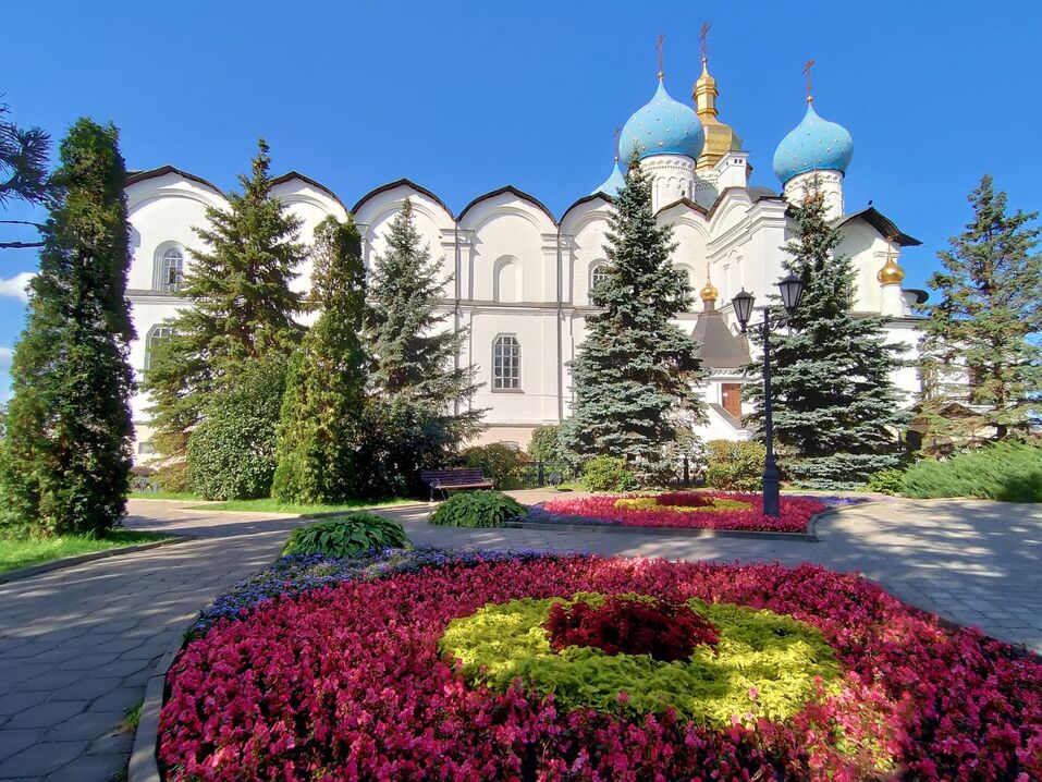 Падающая башня, демидовский чугун и куртка «стиляги из Москвы» — еще раз про Казань 11 Падающая башня, демидовский чугун и куртка «стиляги из Москвы» — еще раз про Казань 11