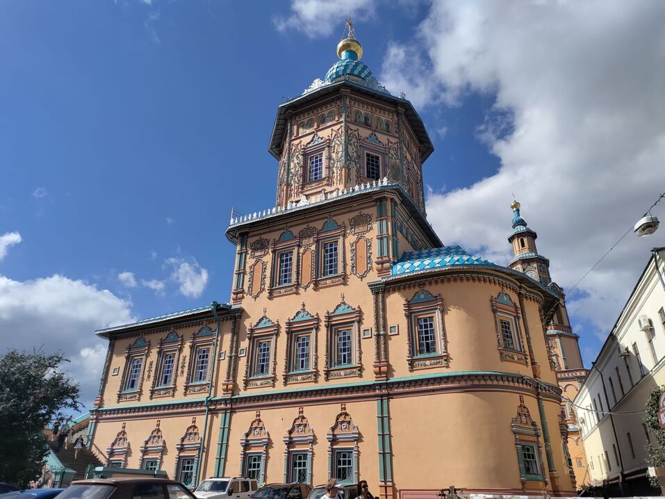 Падающая башня, демидовский чугун и куртка «стиляги из Москвы» — еще раз про Казань 20 Падающая башня, демидовский чугун и куртка «стиляги из Москвы» — еще раз про Казань 20