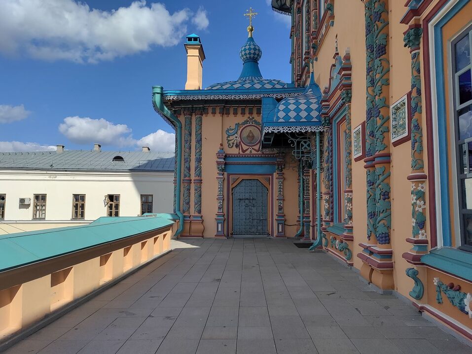 Падающая башня, демидовский чугун и куртка «стиляги из Москвы» — еще раз про Казань 21 Падающая башня, демидовский чугун и куртка «стиляги из Москвы» — еще раз про Казань 21