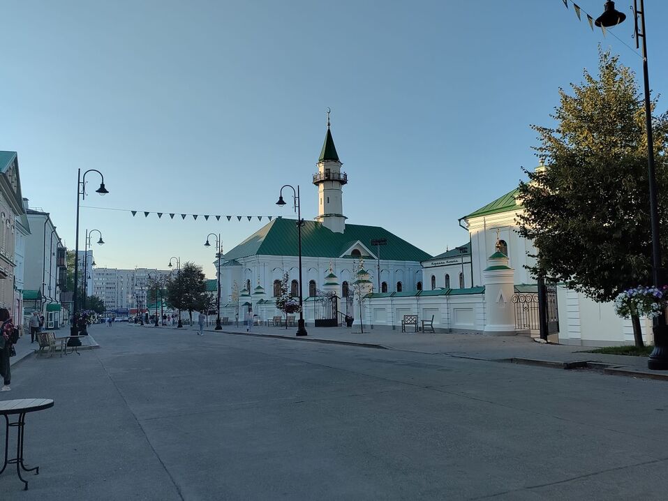 Падающая башня, демидовский чугун и куртка «стиляги из Москвы» — еще раз про Казань 24 Падающая башня, демидовский чугун и куртка «стиляги из Москвы» — еще раз про Казань 24