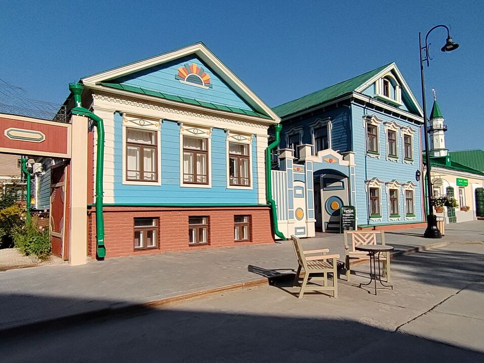 Падающая башня, демидовский чугун и куртка «стиляги из Москвы» — еще раз про Казань 26 Падающая башня, демидовский чугун и куртка «стиляги из Москвы» — еще раз про Казань 26