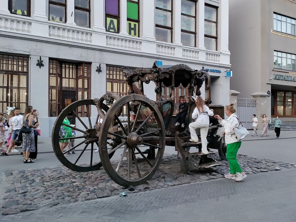 Падающая башня, демидовский чугун и куртка «стиляги из Москвы» — еще раз про Казань 1 Падающая башня, демидовский чугун и куртка «стиляги из Москвы» — еще раз про Казань 1